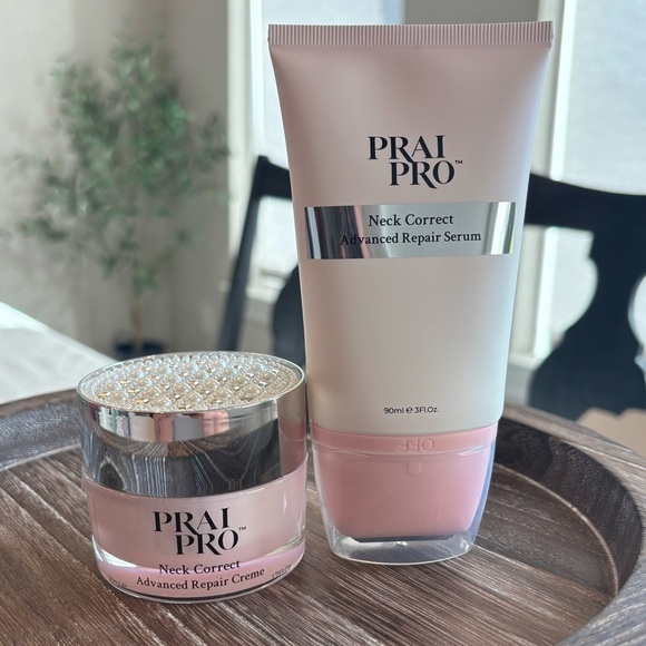 PRAI PRO Neck Correct Duo PRAI Beauty PRO Neck Correct Duo • Firming & Lifting - Picture 1 of 3